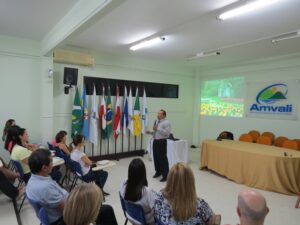 Read more about the article Palestra “Inteligência Emocional” na Escola de Governo