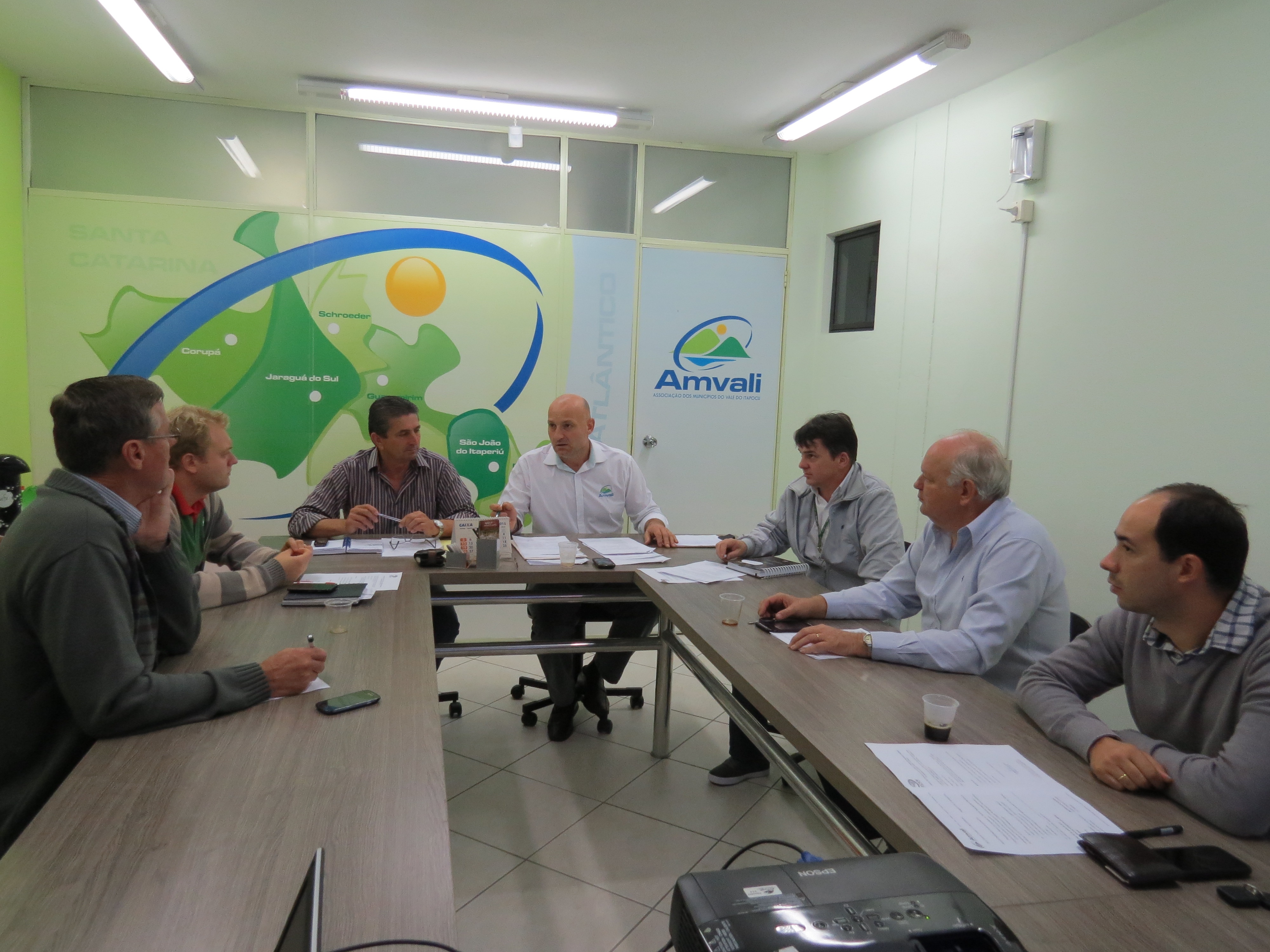 Read more about the article Colegiado de Agricultura da Amvali realiza reunião