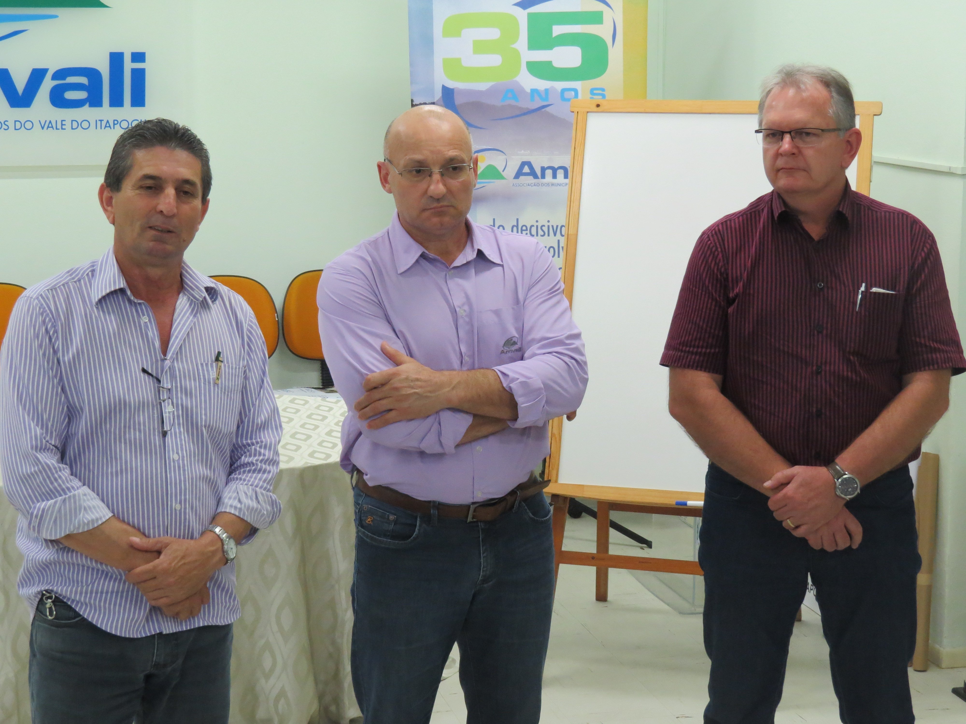 Read more about the article Diretor do SC RURAL apresenta programa para Colegiado de Agricultura