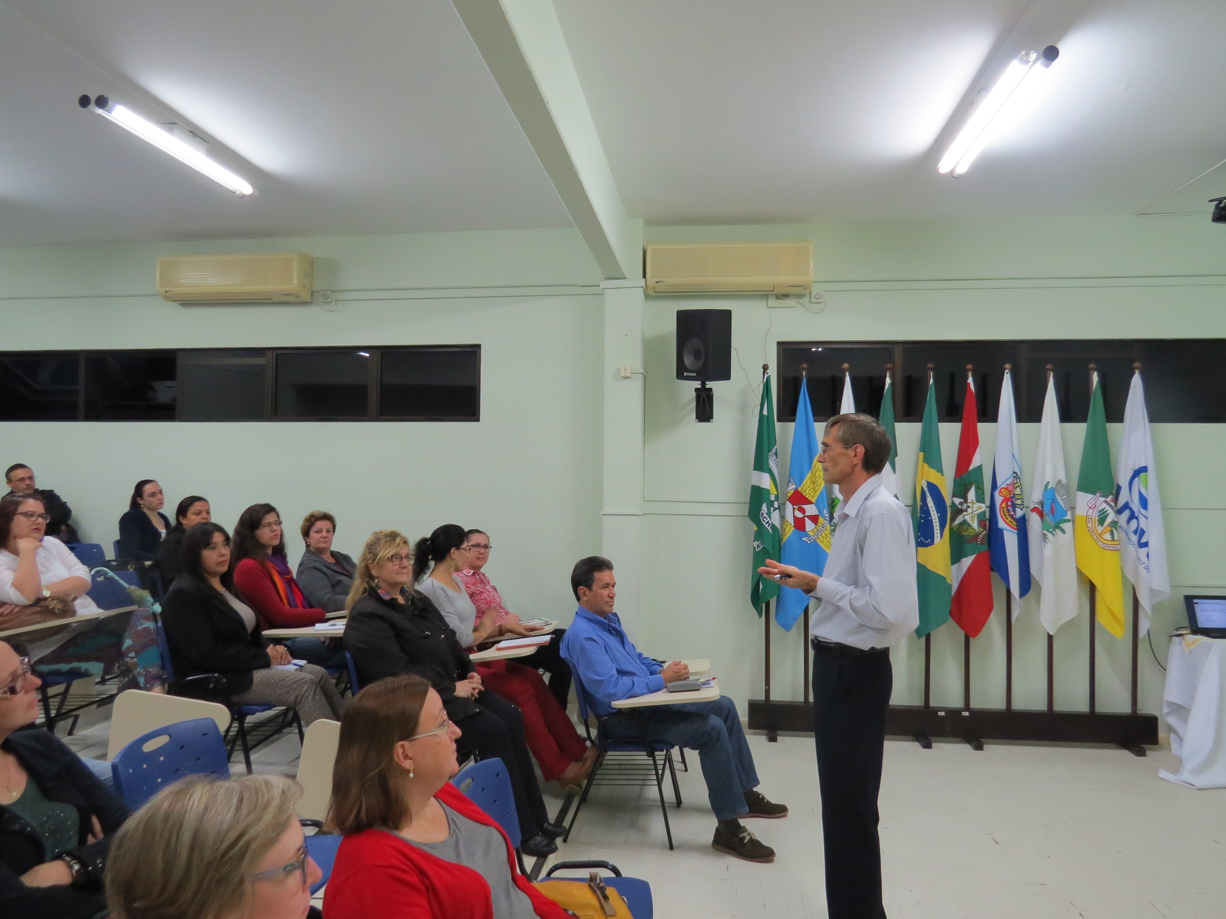 You are currently viewing Diretor de Controladoria da Weg palestra sobre capacitação de lideranças