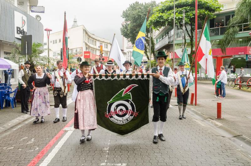 Read more about the article Schützenbaum lança oficialmente a Festa dos Atiradores