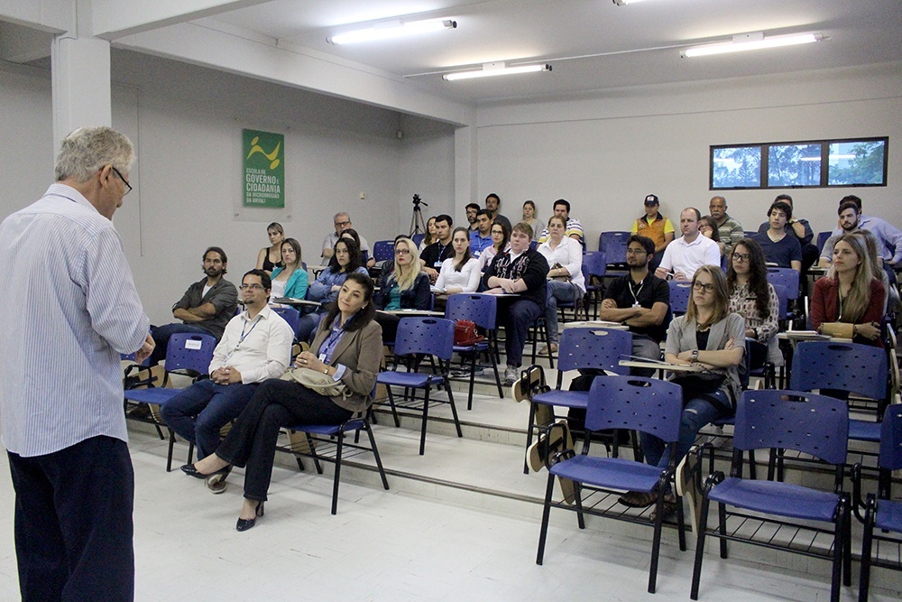 Read more about the article Contaminação dos rios é discutida no Workshop do Comitê Itapocu