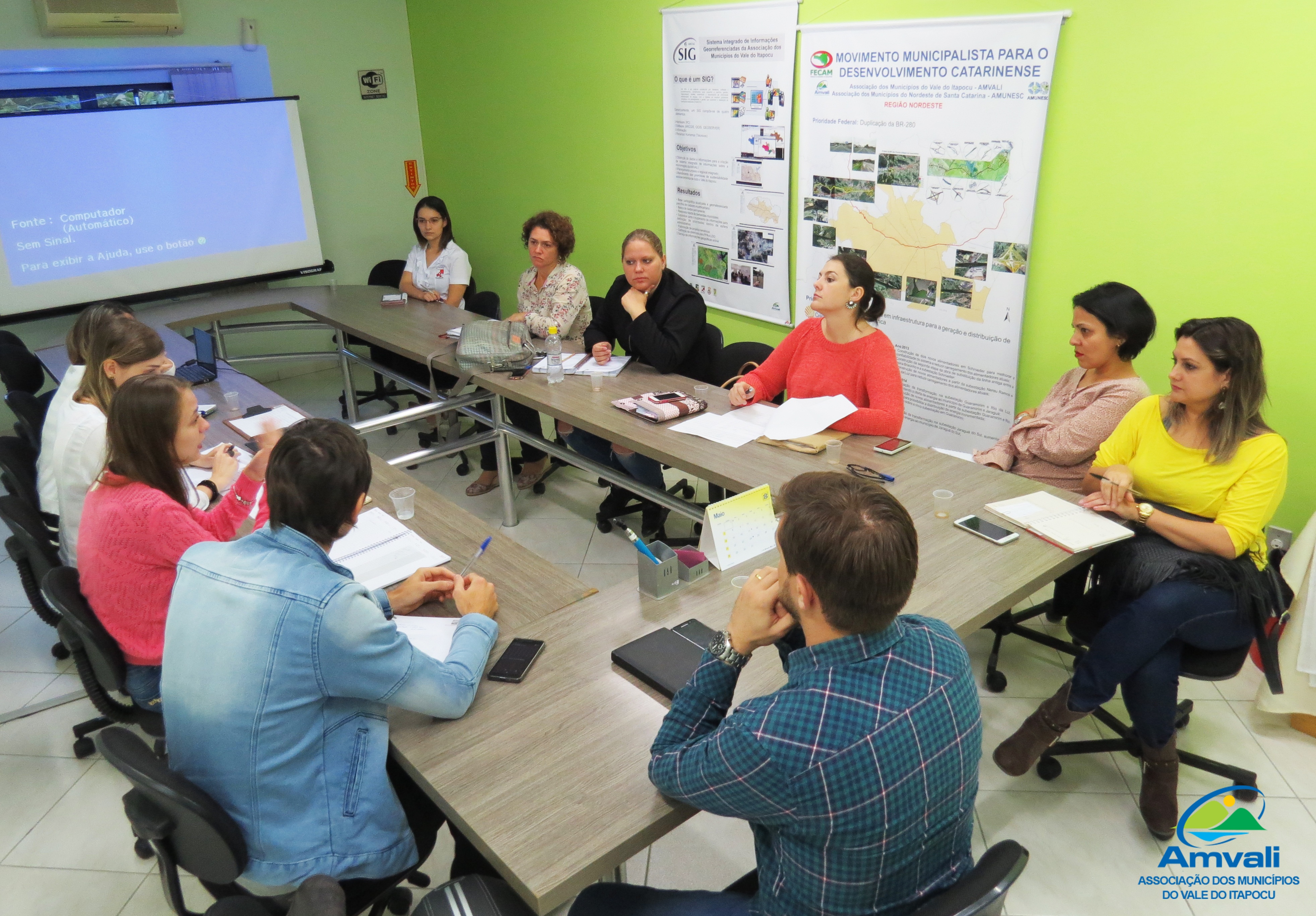 Read more about the article Realizada Reunião da Câmara Técnica de Saúde Mental da AMVALI