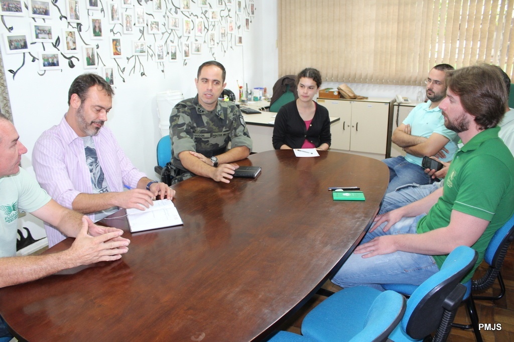 You are currently viewing Fujama fortalece parceria com Polícia Ambiental de Joinville