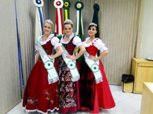 Read more about the article Concurso escolherá Rainha e Princesas da Schroederfest 2017