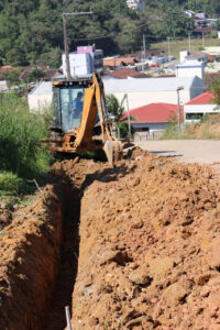 Read more about the article Rede de abastecimento de água é instalada na Rua Frederico Guenther, em Guaramirim