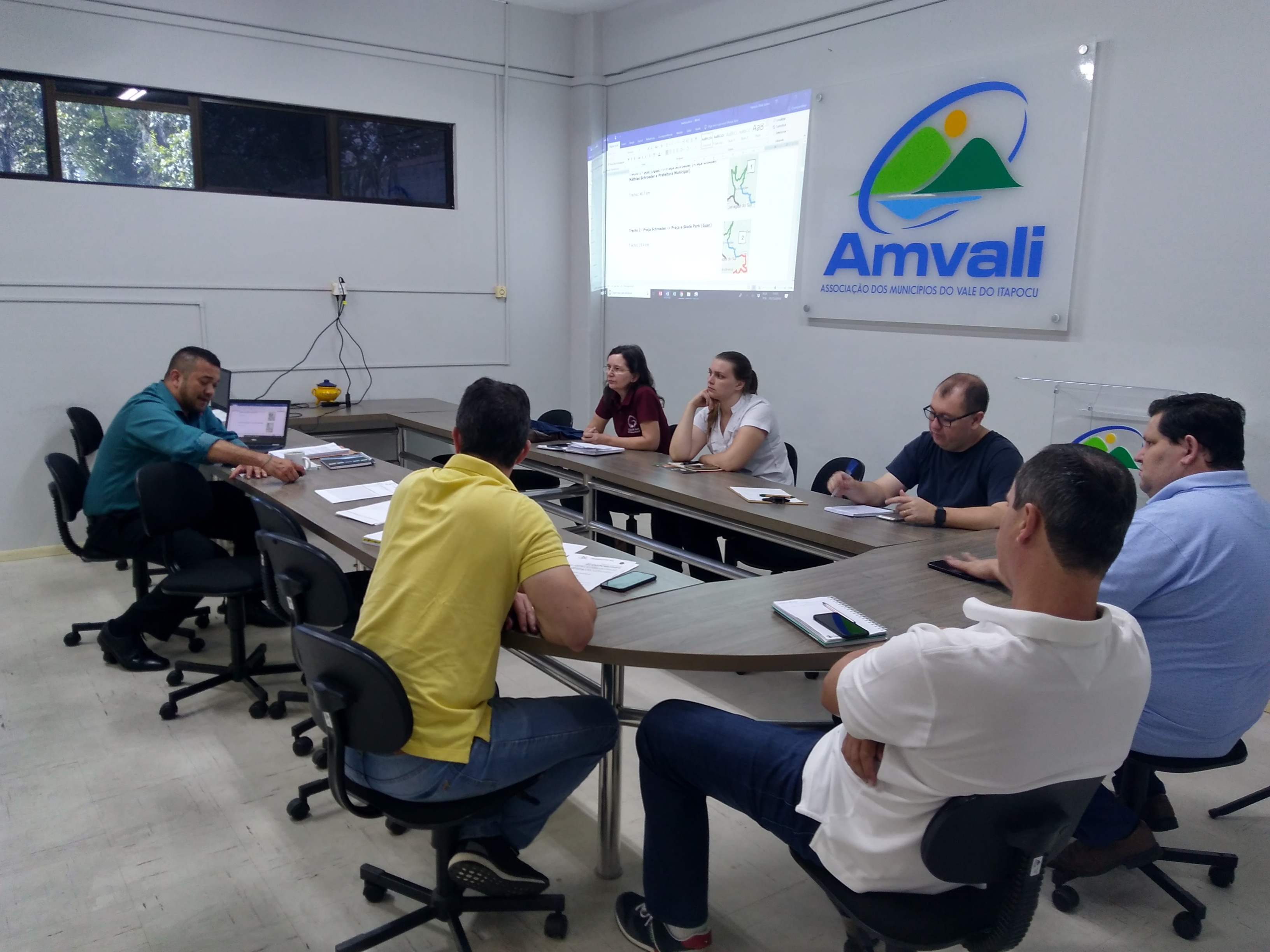 Read more about the article REALIZADA REUNIÃO DO CICLOTURISMO DA AMVALI