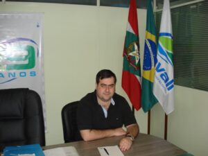 Read more about the article Deputado visita a Amvali