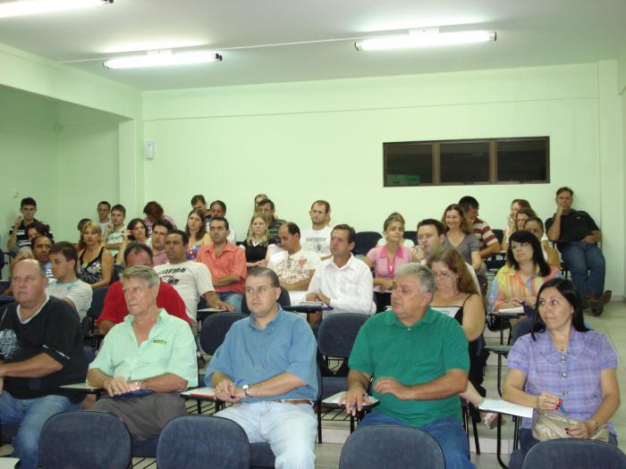 You are currently viewing Gestão de Pessoas foi o tema da aula da Escola de Governo