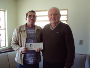 Read more about the article Victor Bauer recebe convite para os 30 anos da AMVALI