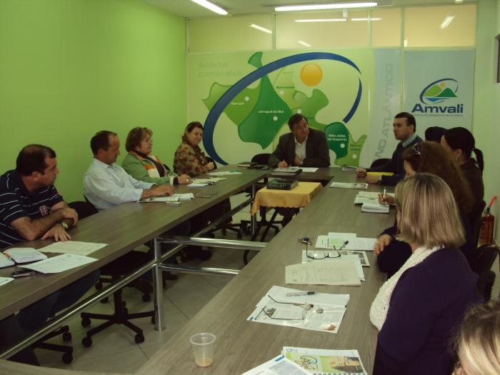 You are currently viewing Colegiado de Saúde realiza reunião