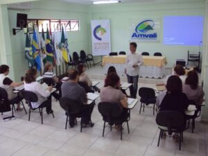 Read more about the article Colegiado de Educação realiza a 6ª reunião ordinária