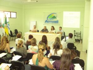 Read more about the article Colegiado de Gestão Regional da Saúde realiza reunião na AMVALI