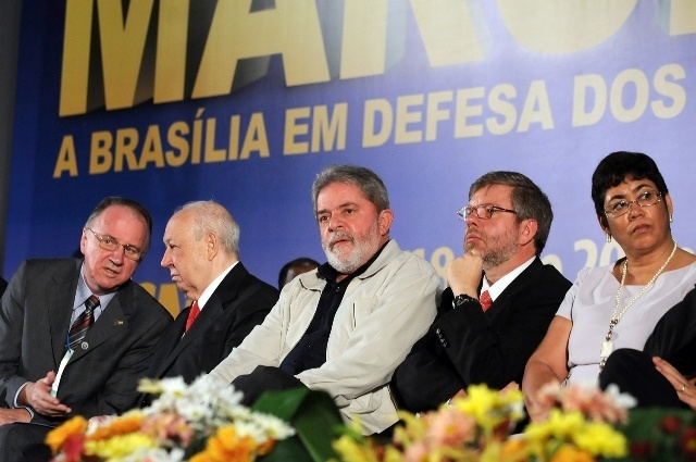 You are currently viewing Fundo de apoio e comitê federativo no discurso de Lula