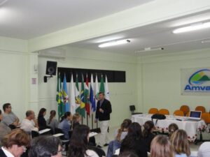 Read more about the article Escola de Governo debate sobre os Sistemas de Ensino do Brasil