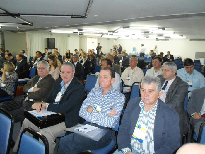 You are currently viewing AMVALI participa de reunião em Brasília