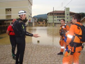 Read more about the article GERAR auxilia população atingida pelas enchentes