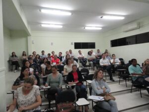 Read more about the article Escola de Governo discute direito do consumidor