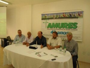 Read more about the article AMVALI participa de reunião em Lages