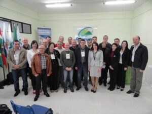 Read more about the article FECAM e 20 Associações de Municípios de Santa Catarina estão reunidas em Jaraguá do Sul