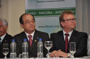 Read more about the article FECAM empossa os novos Conselhos Executivo e Fiscal