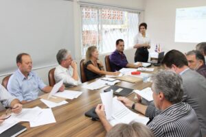 Read more about the article O Consórcio Intermunicipal de Saúde da Amunesc (Cis/Amunesc) esteve reunido na tarde desta quarta-feira em Joinville, para deliberar ações. O vice-pre