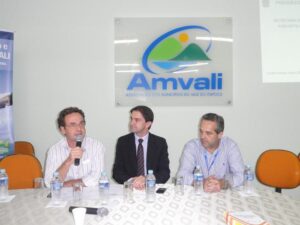 Read more about the article AMVALI realiza reunião com a Secretaria de Relações Institucionais