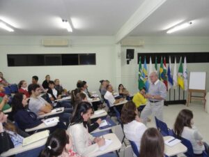 Read more about the article Alunos da Escola de Governo debateram sobre inovação tecnológica