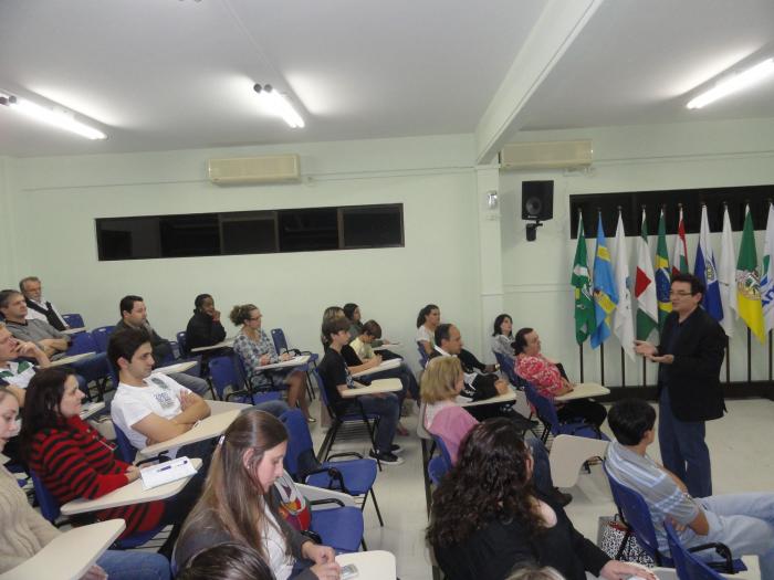 You are currently viewing Turismo e desenvolvimento econômico são discutidos na Escola de Governo e Cidadania