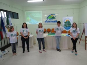 Read more about the article Comitê Itapocu e AMVALI realizam Ciclo de Cursos de Educação Ambiental