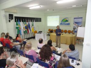 Read more about the article Alunos da Escola de Governo e Cidadania discutem sobre educação fiscal