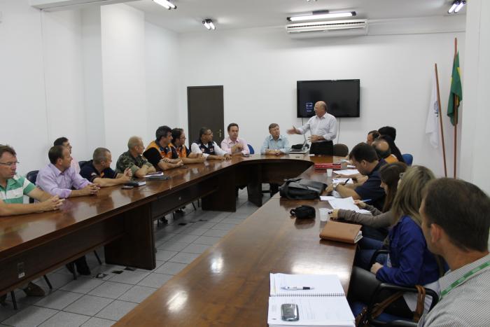 Read more about the article Colegiado de Defesa Civil realizou reunião em Guaramirim