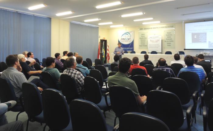 You are currently viewing AMVALI participa de workshop em Blumenau