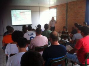 Read more about the article AMVALI realizou curso em Barra Velha