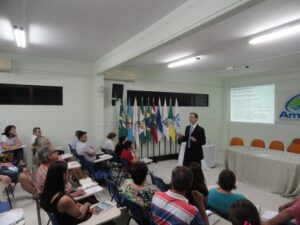 Read more about the article Alunos da Escola de Governo e Cidadania debatem sobre Improbidade Administrativa