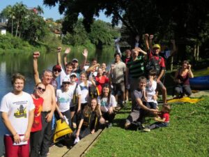 Read more about the article 1º Passeio de Canoagem no Rio Itapocu reuniu mais de 25 pessoas