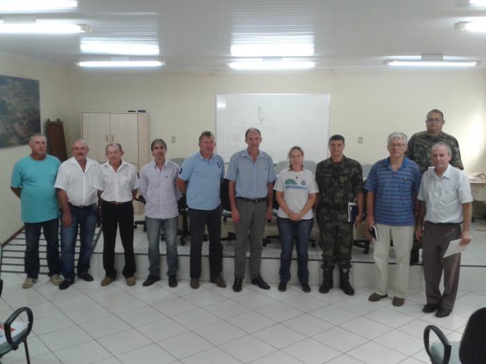 Read more about the article Prefeitura de Schroeder sediou reunião com a Polícia Militar Ambiental de Joinville