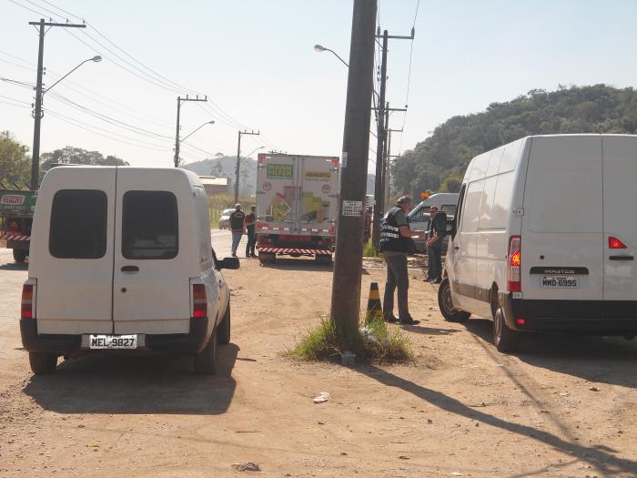 You are currently viewing Fiscalizações de mercadorias em trânsito foram realizadas em Barra Velha e Joinville