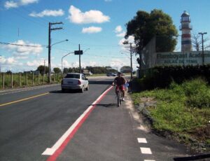 Read more about the article Ciclistas ganham primeira ‘ciclofaixa’ do município de Barra Velha