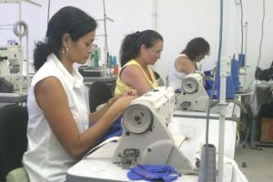 Read more about the article Empresa seleciona costureiras de Barra Velha