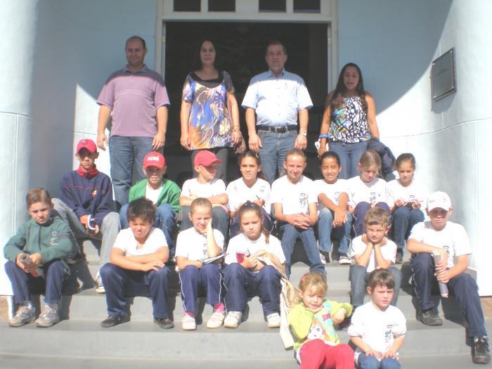 You are currently viewing Alunos da Escola Frederico Viebrantz visitam prefeitura de Corupá e obras públicas