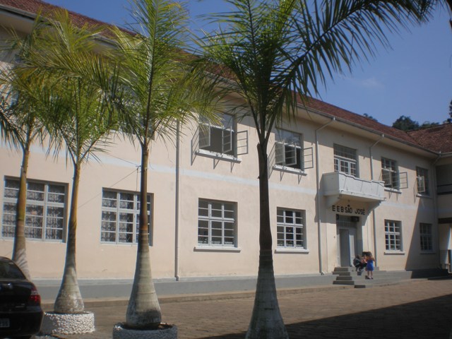 You are currently viewing Escola São José inaugura salas climatizadas durante festa junina