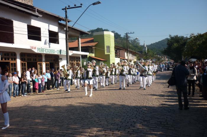 Read more about the article Desfile comemorativo dos 113 anos de Corupá agradou ao público