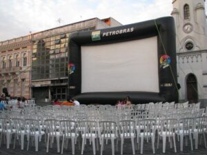 Read more about the article Circo Sarau Brasil exibirá o filme Chico Xavier na praça Arthur Müller em Corupá no dia 7 de novembro