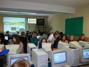 Read more about the article Profissionais da Educação unem pedagogia e tecnologia durante socialização