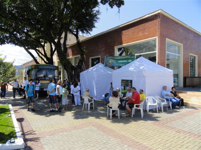 You are currently viewing Dermatologistas examinaram 150 jaraguaenses durante a campanha contra o câncer da pele