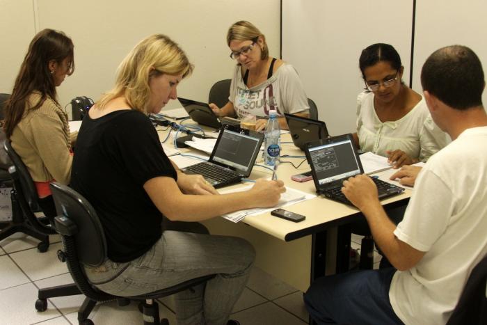 You are currently viewing Prefeitura já cadastrou 1.500 famílias que receberam algum tipo de auxílio