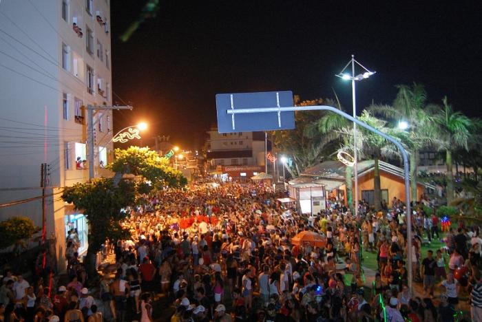 You are currently viewing Barra Velha vai estender carnaval de rua até a madrugada