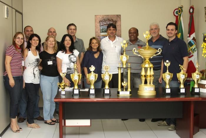 You are currently viewing Entrega de troféus do Torneio Integração