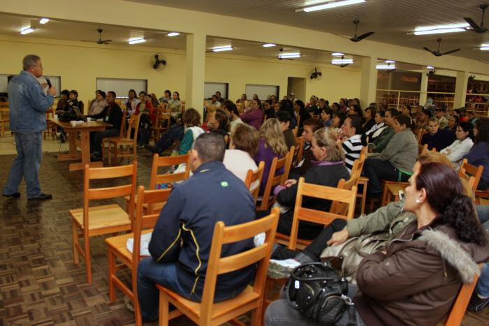 You are currently viewing Atividade educativa do Bolsa Família contou com a participação de 372 famílias